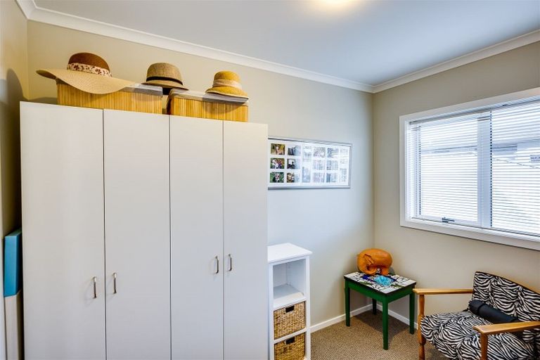 Photo of property in 4 Waitaha Place, Clive, 4102