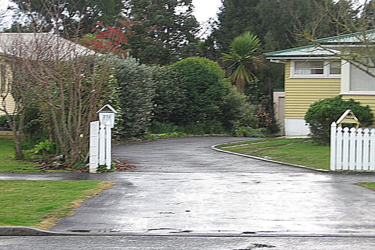 Photo of property in 21 Tomin Road, Glenview, Hamilton, 3206