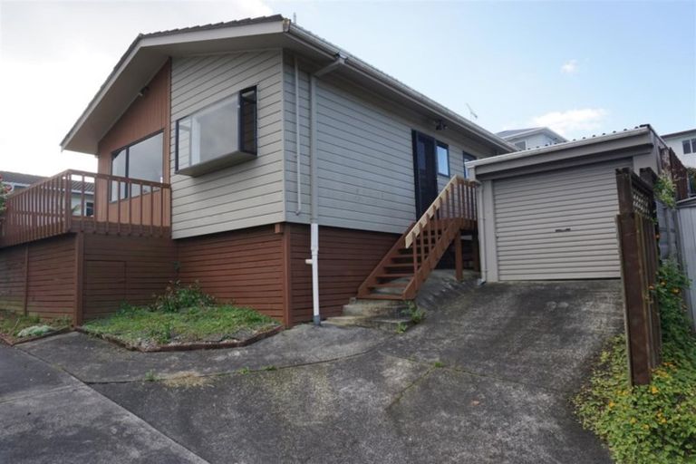 Photo of property in 4/3 Henry Street, Avondale, Auckland, 1026