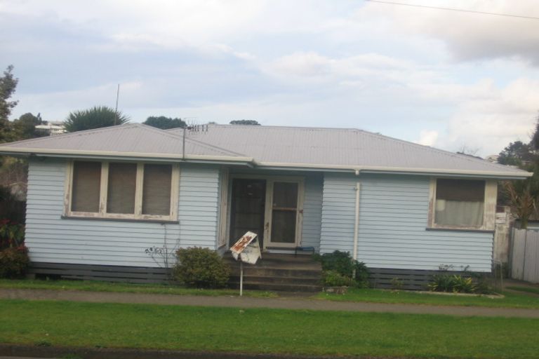 Photo of property in 12 Holmes Avenue, Otangarei, Whangarei, 0112