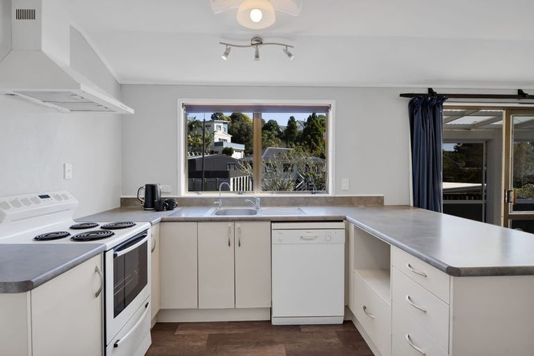 Photo of property in 87 Heta Road, Highlands Park, New Plymouth, 4312
