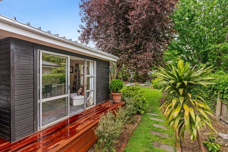 Photo of property in 201 Wairakei Road, Bryndwr, Christchurch, 8053
