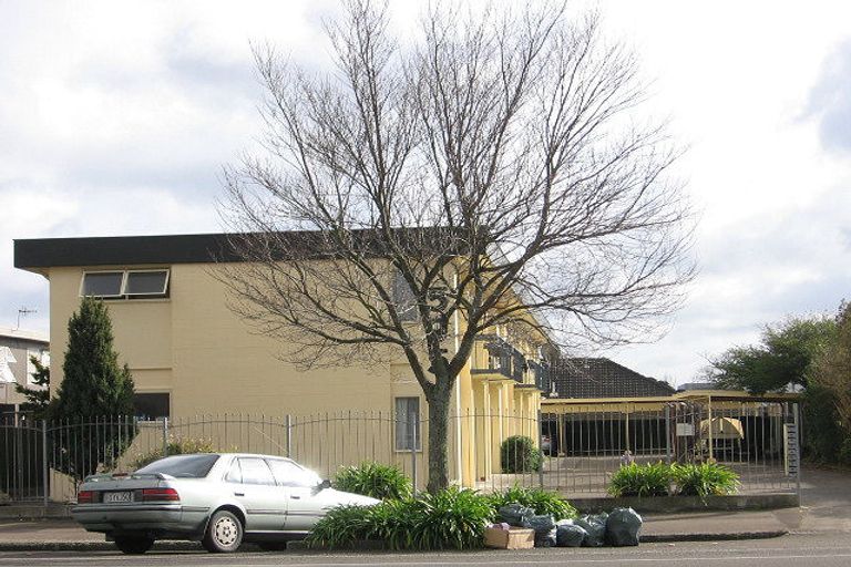 Photo of property in 3/505 Church Street, Palmerston North, 4410