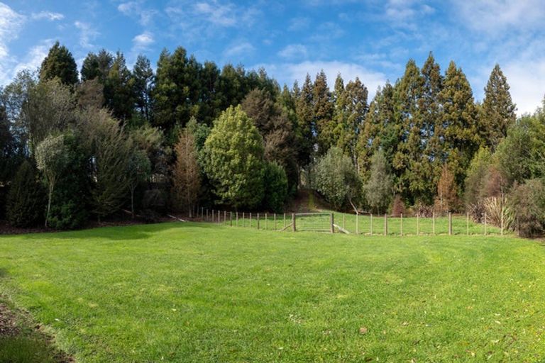 Photo of property in 41 Ward Road, Hamurana, Rotorua, 3097