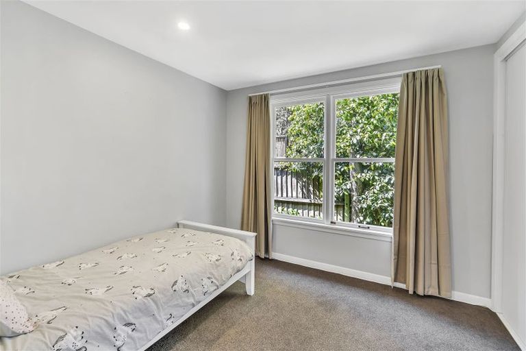 Photo of property in 9 Joyce Crescent, Ilam, Christchurch, 8041