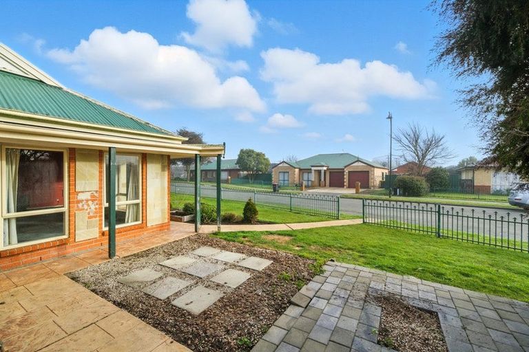 Photo of property in 4 Glengyle Place, Linwood, Christchurch, 8062