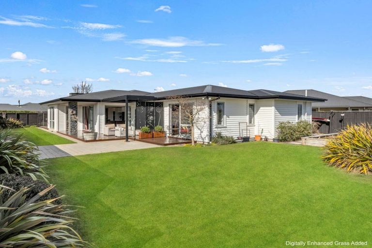 Photo of property in 13 Pahua Street, Pegasus, 7612