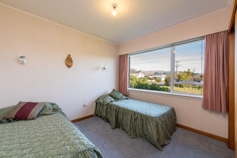 Photo of property in 31 Devon Street, Stoke, Nelson, 7011