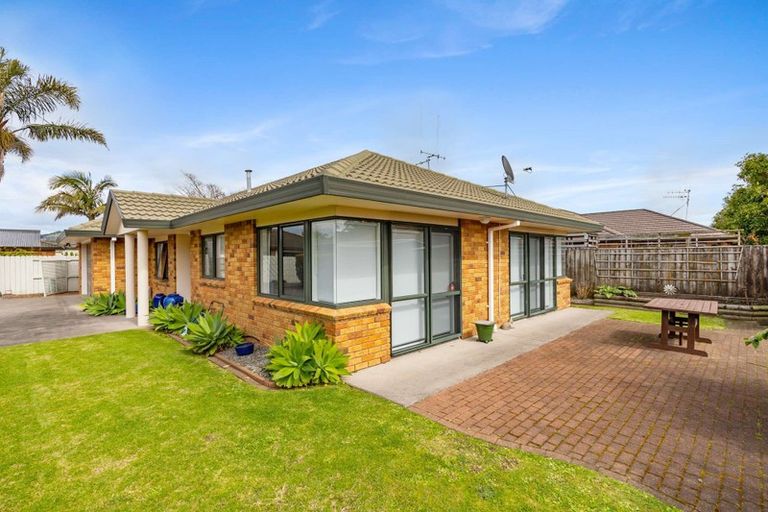Photo of property in 36 Beachlands Place, Papamoa Beach, Papamoa, 3118