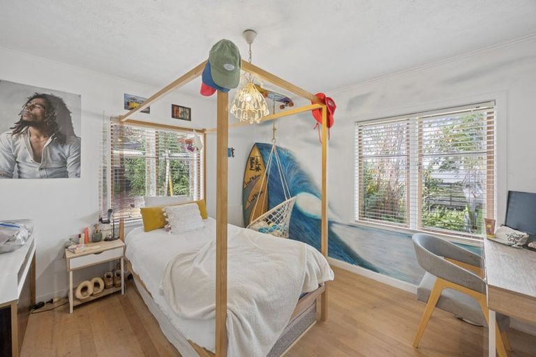 Photo of property in 3 Grendon Road, Titirangi, Auckland, 0604