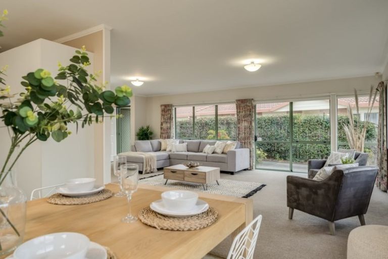 Photo of property in 111 Blake Boulevard, Papamoa Beach, Papamoa, 3118