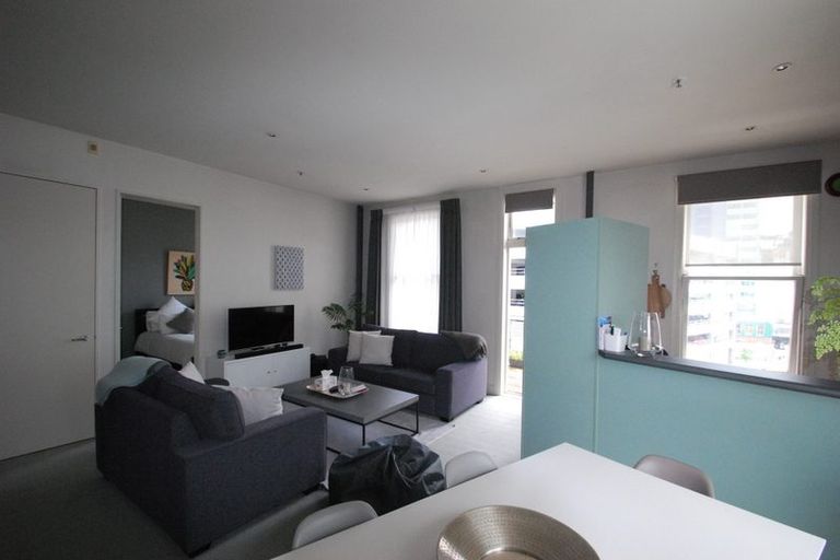 Photo of property in Columbia Apartments, 14/32 Cuba Street, Te Aro, Wellington, 6011