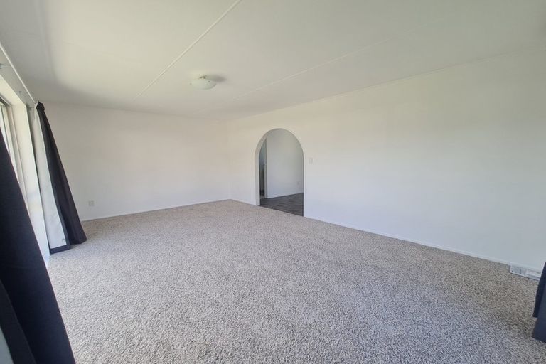 Photo of property in 38 Strathmore Avenue, Levin, 5510