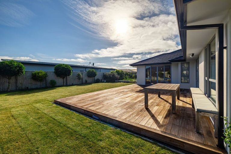 Photo of property in 34 Beachvale Drive, Kaiapoi, 7630