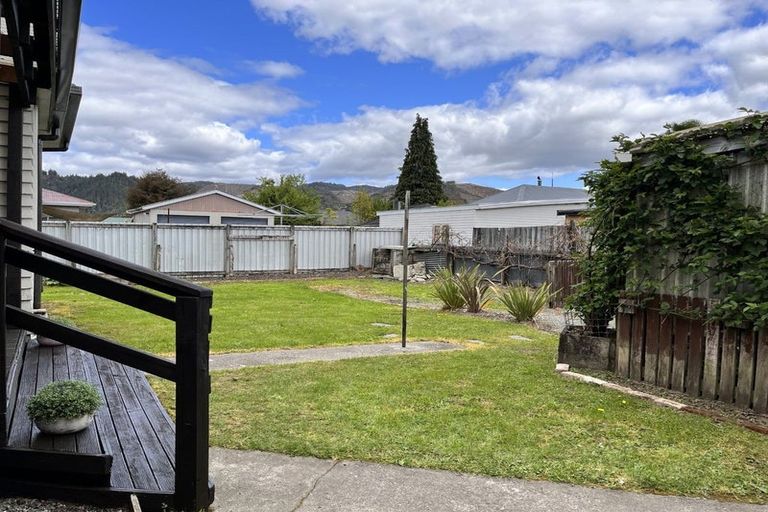 Photo of property in 26 Main Street, Reefton, 7830