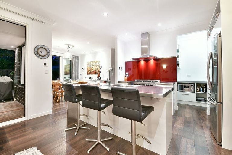 Photo of property in 76a Ladies Mile, Manly, Whangaparaoa, 0930