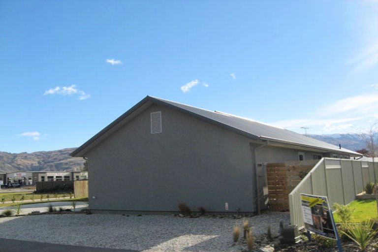 Photo of property in 10 Quarry Court, Cromwell, 9310