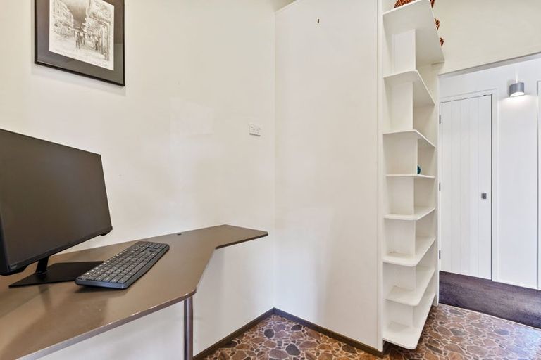 Photo of property in 13 Ferry Road, Waipu, 0510