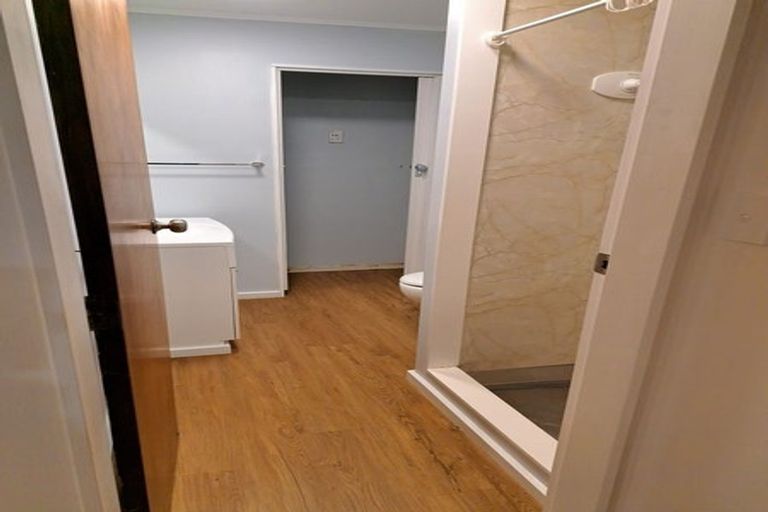 Photo of property in 30 The Drive, Tawa, Wellington, 5028