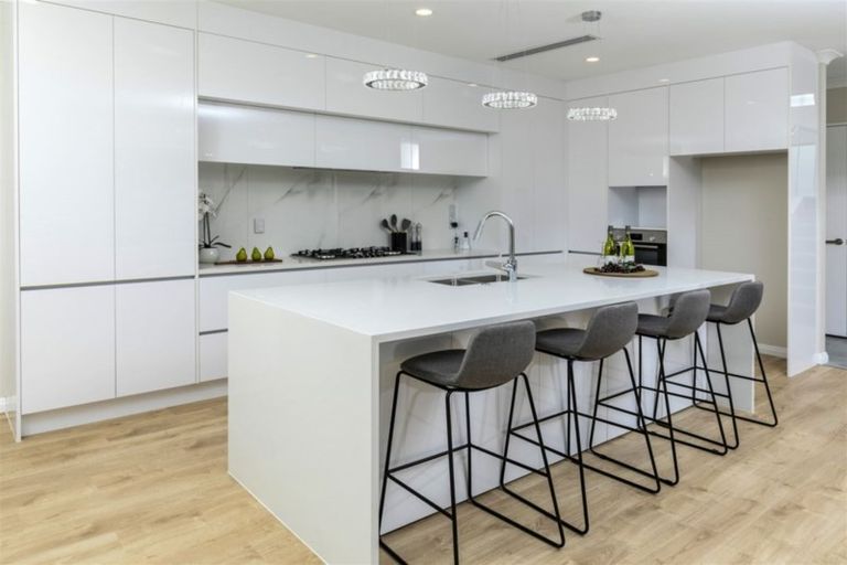 Photo of property in 48 Mettam Drive, Swanson, Auckland, 0614