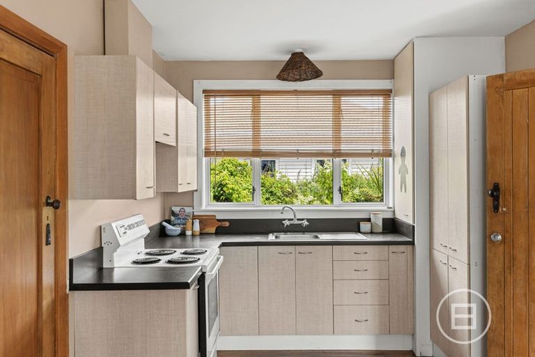 Photo of property in 262 Opawa Road, Hillsborough, Christchurch, 8022