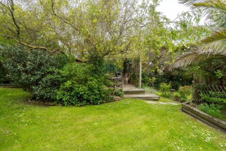 Photo of property in 23 Minto Street, Andersons Bay, Dunedin, 9013