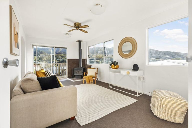 Photo of property in 31 Bell Street, Tawa, Wellington, 5028