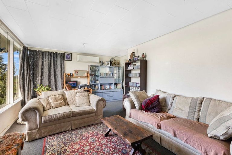 Photo of property in 452 Ohangai Road, Hawera, 4672