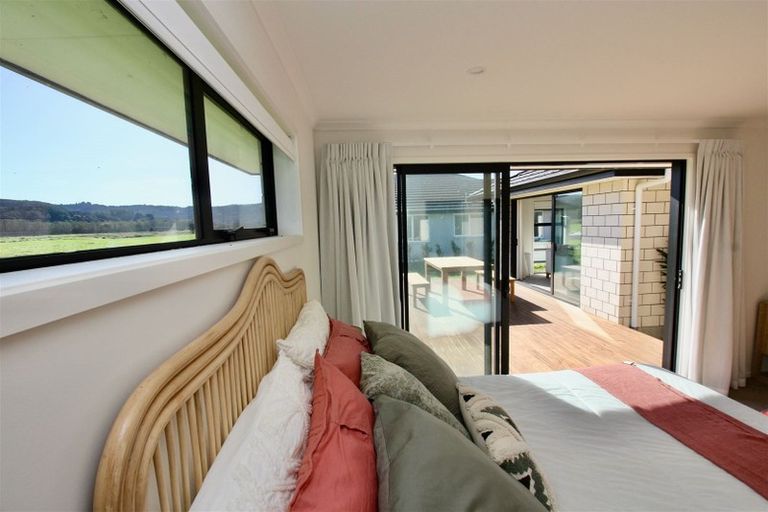 Photo of property in 5 Tango Way, Whitianga, 3510