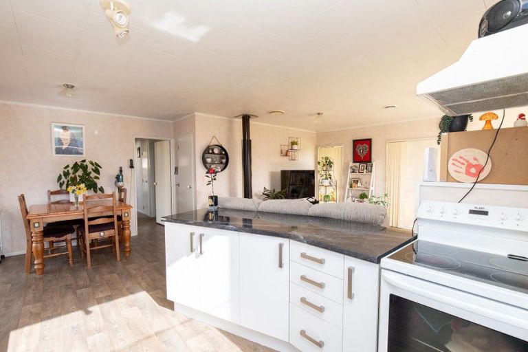 Photo of property in 5 Parfitt Place, Ngatea, 3503