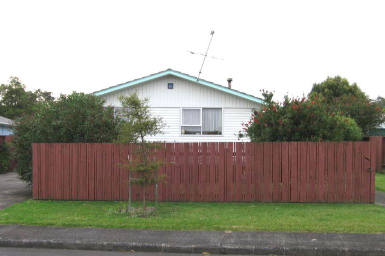 Photo of property in 19 Tabitha Crescent, Henderson, Auckland, 0612