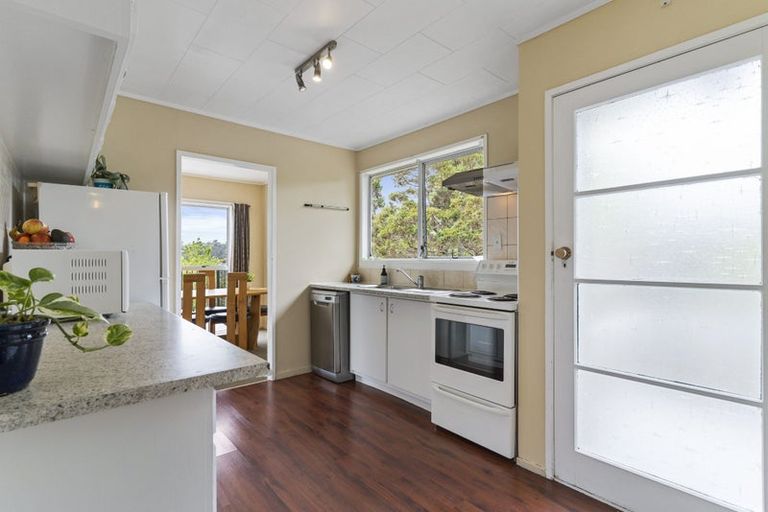 Photo of property in 3 Bonito Place, Bayview, Auckland, 0629