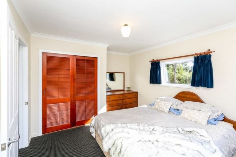 Photo of property in 525d Mangorei Road, Highlands Park, New Plymouth, 4312