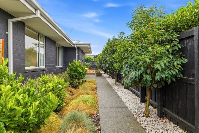 Photo of property in 33 Lemonwood Drive, Rolleston, 7615