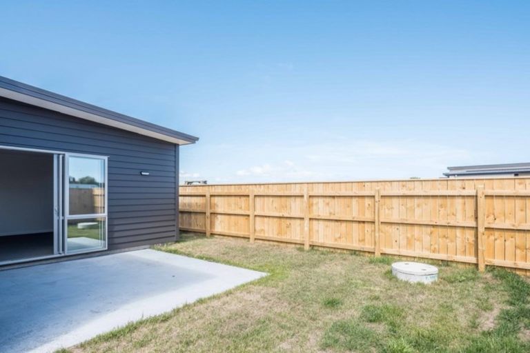 Photo of property in 22 Hudson Place, Paraparaumu, 5032