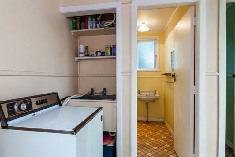 Photo of property in 35 Te Herekiekie Street, Turangi, 3334