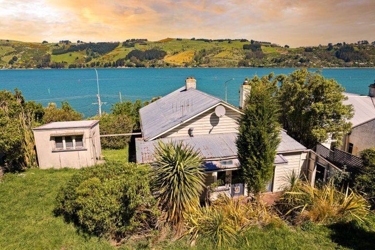 Photo of property in 269 Ravensbourne Road, Ravensbourne, Dunedin, 9022