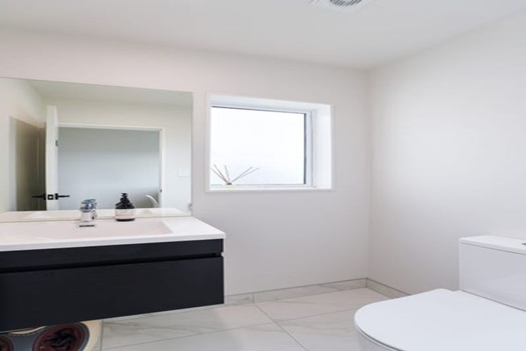 Photo of property in 126b Coronation Road, Hillcrest, Auckland, 0627