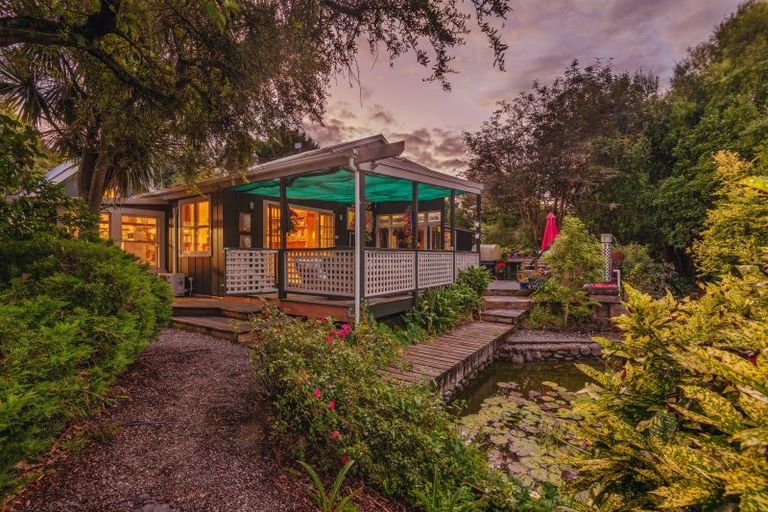 Photo of property in 708 Pohangina Road, Ashhurst, 4884