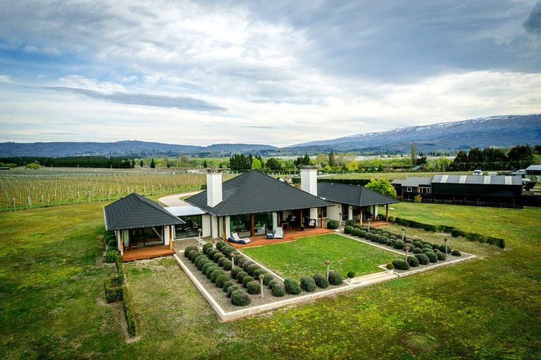 Photo of property in 32 Airport Road, Alexandra, 9391