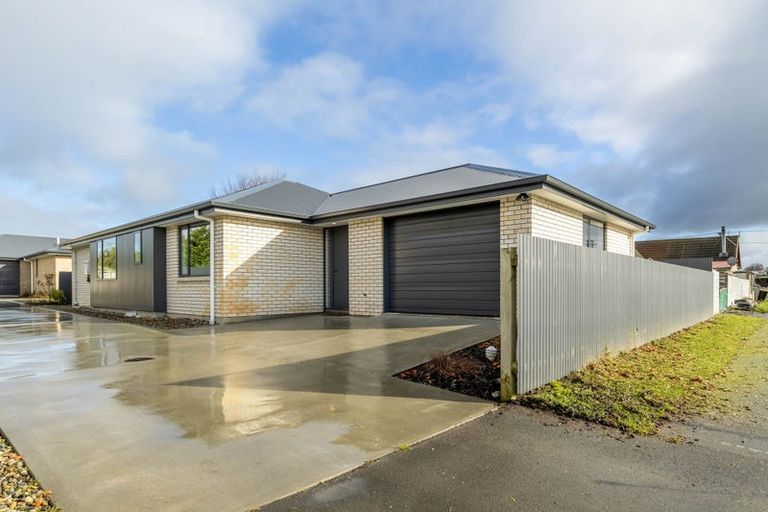 Photo of property in 79 Severn Street, Clifton, Invercargill, 9812