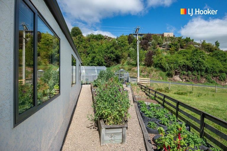 Photo of property in 95 Riccarton Road East, East Taieri, Mosgiel, 9024