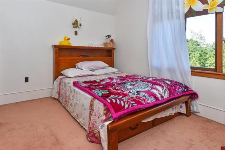 Photo of property in 6 Peverill Crescent, Papatoetoe, Auckland, 2025