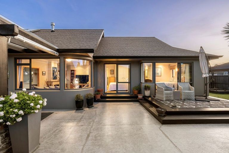 Photo of property in 114 Tuihana Drive, Papamoa Beach, Papamoa, 3118