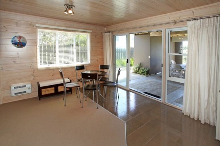 Photo of property in 12 Jacksons Claim, Pauanui, Hikuai, 3579