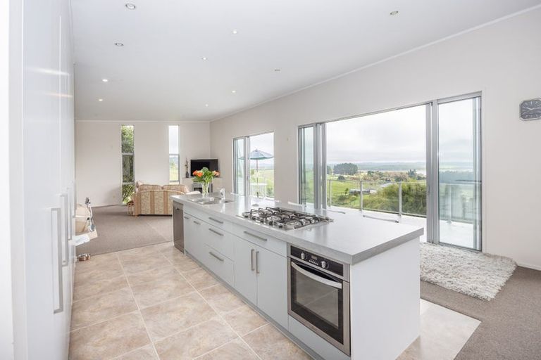 Photo of property in 70 Hillside Heights Road, Huntly, 3771