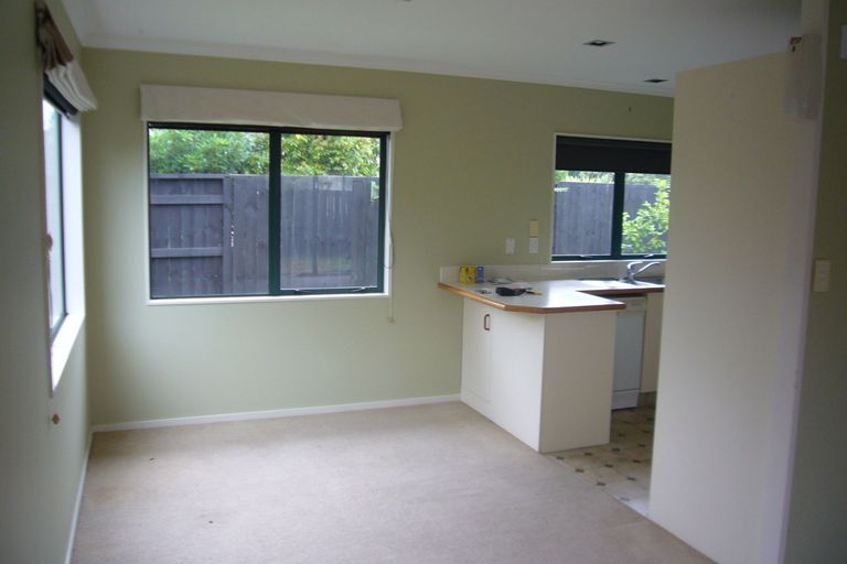 Photo of property in 2b Jasper Way, Papamoa Beach, Papamoa, 3118