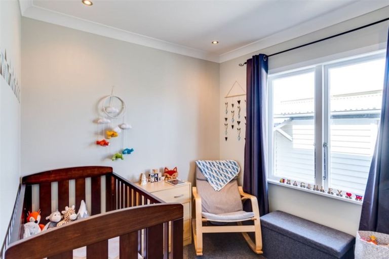 Photo of property in 715 Duke Street, Mahora, Hastings, 4120