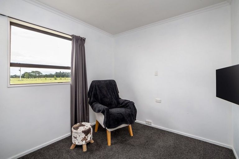 Photo of property in 90 Settlement Road, Morison Bush, Greytown, 5794