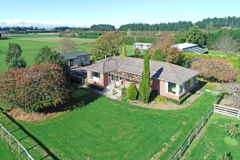 Photo of property in 1504 Old West Coast Road, West Melton, Christchurch, 7671